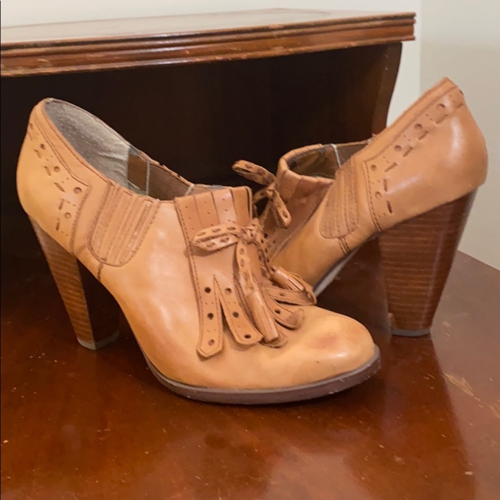 Seychelles Tan Leather High Heeled Ankle Boot 11